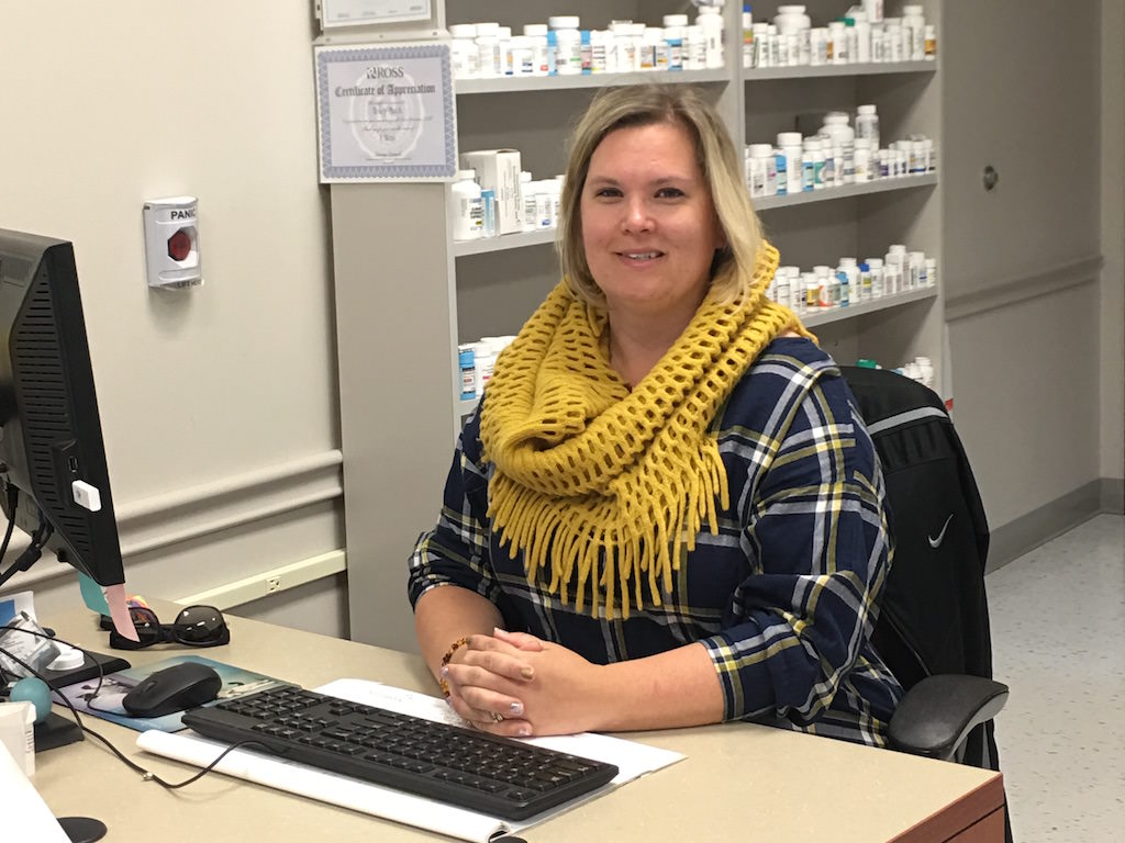 a day in the life of a pharmacy technician