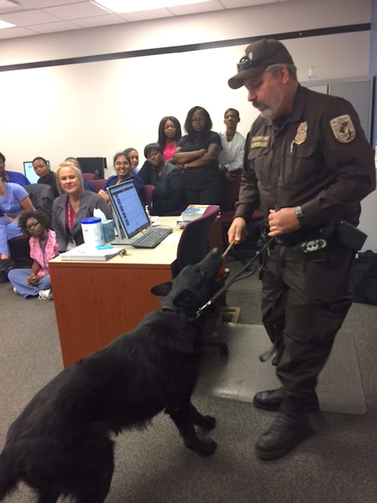 Ross Medical in Huntsville Invites K9 Officer to Campus Ross Campus
